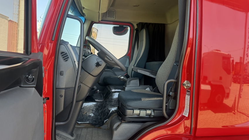 volvo vm330 lx l2h1 4x2t 2021/202113