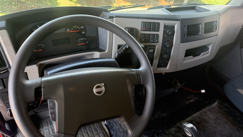 volvo vm330 lx l2h1 4x2t 2021/202117