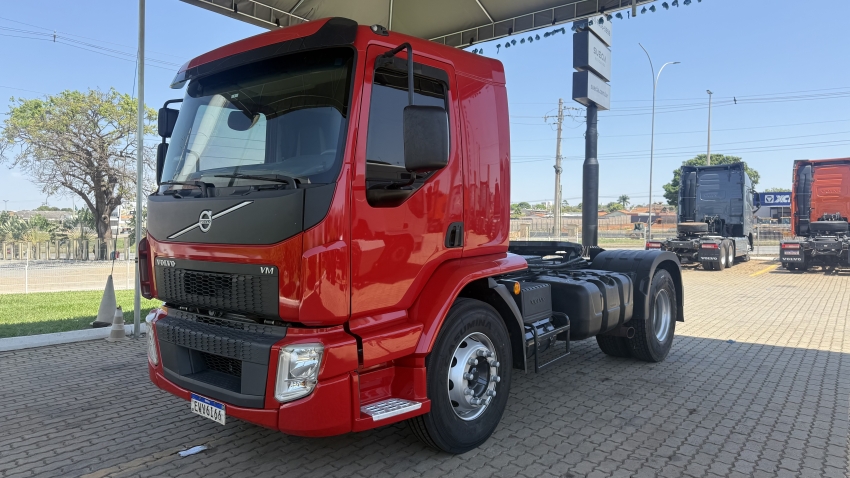 volvo vm330 lx l2h1 4x2t 2021/20211