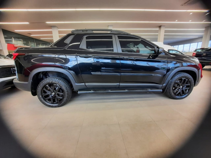 fiat toro 2.0 16v turbo diesel ultra 4wd at9 4p automatico 2022 fiat toro 2.0 16v turbo diesel ultra 4wd at9 4p automatico 2022