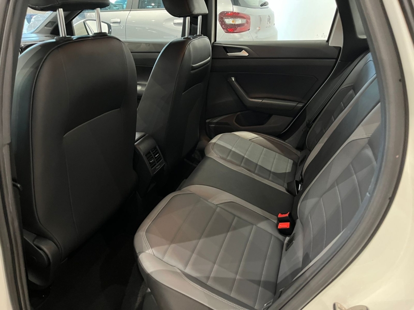 volkswagen nivus 1.0 200 tsi total flex highline automatico 4p 2022 volkswagen nivus 1.0 200 tsi total flex highline automatico 4p 2022