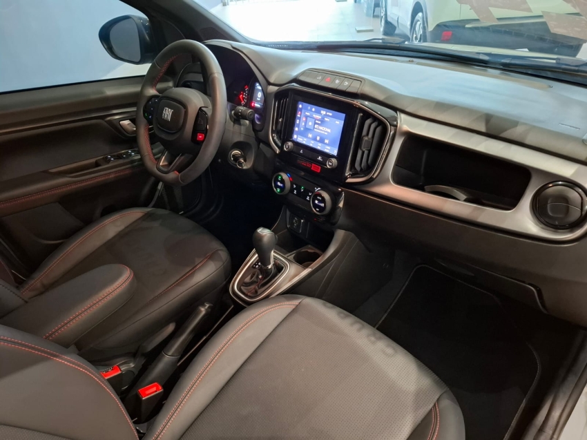 fiat strada 1.0 turbo 200 flex ultra cd cvt 4p automatico 2024 fiat strada 1.0 turbo 200 flex ultra cd cvt 4p automatico 2024