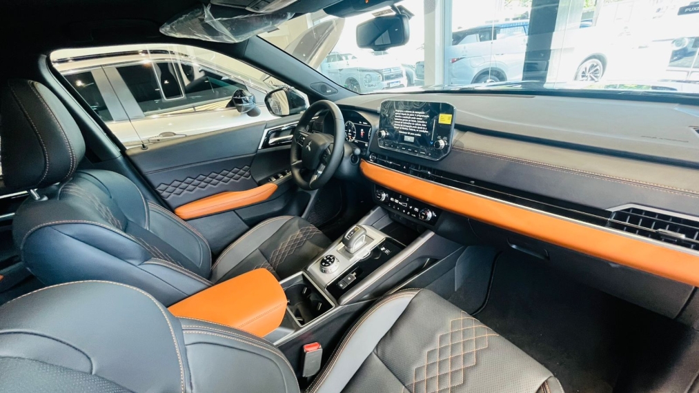 mitsubishi outlander 2.4 phev signature s-awc dht hibrido 4p automatico 20268