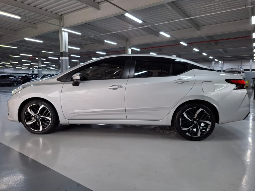 nissan versa 1.6 16v flex exclusive xtronic 4p automatico 2024
