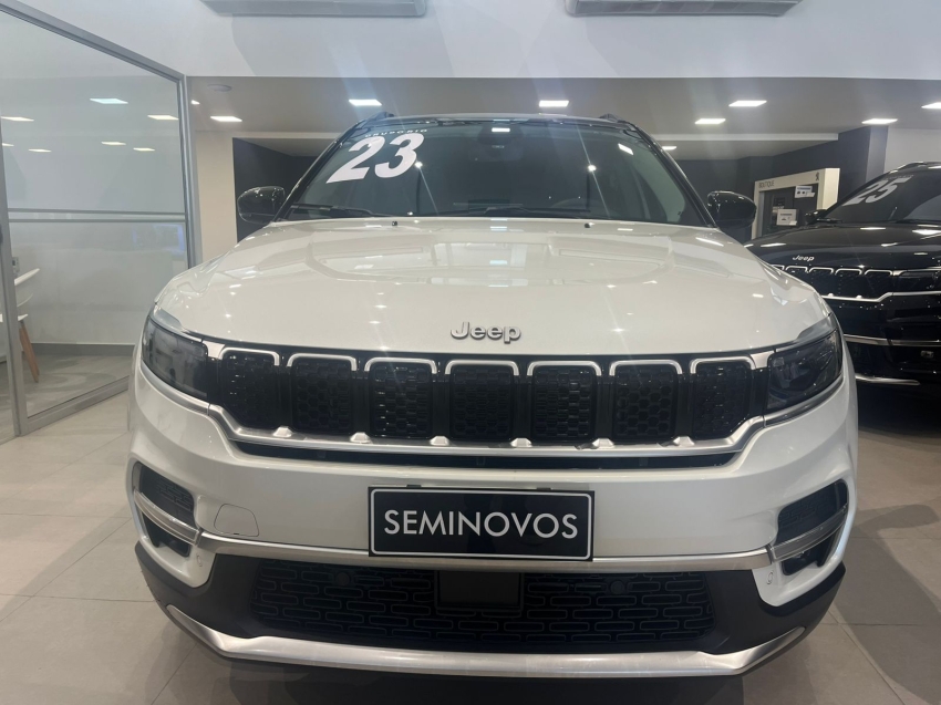 jeep commander 1.3 t270 turbo flex longitude at6 4p automatico 2023