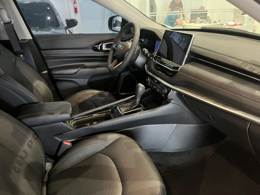 jeep compass 1.3 t270 turbo flex limited at6 4p automatico 2023 jeep compass 1.3 t270 turbo flex limited at6 4p automatico 2023