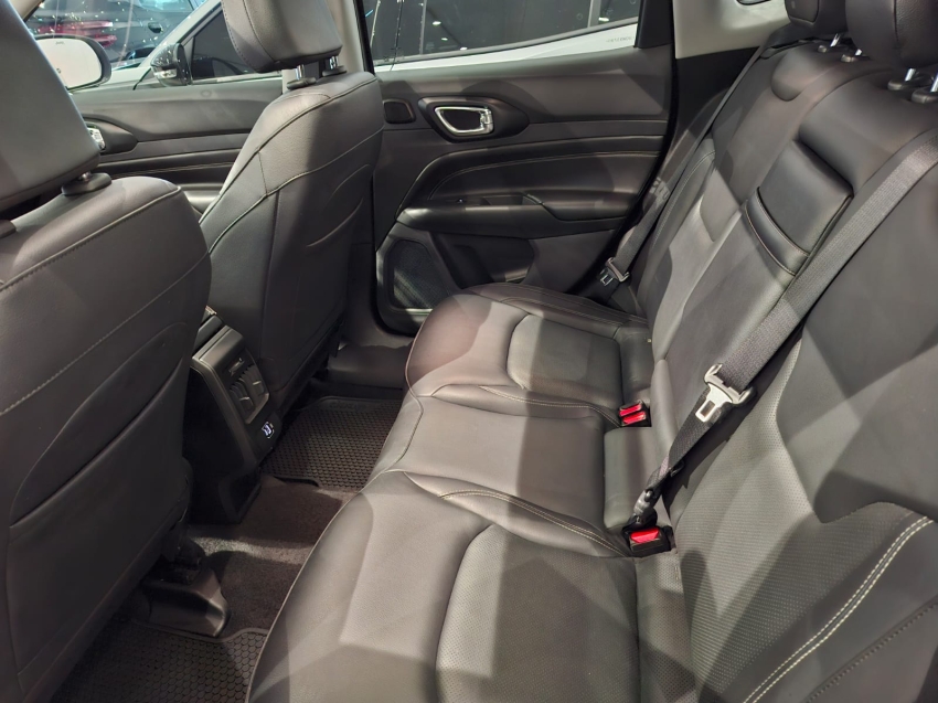 jeep compass 1.3 t270 turbo flex longitude at6 4p automatico 202510