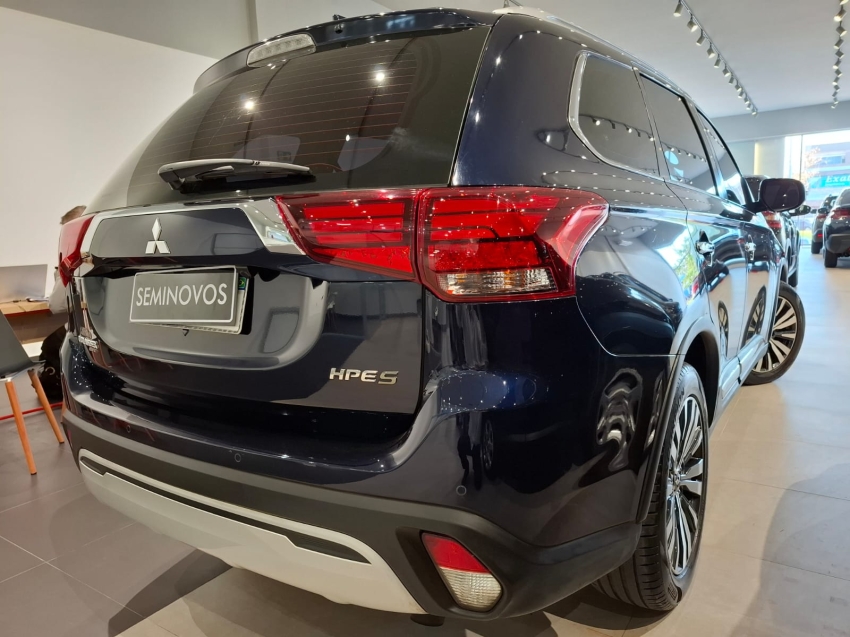 mitsubishi outlander 3.0 mivec v6 gasolina hpe-s awd automatico 4p 20192