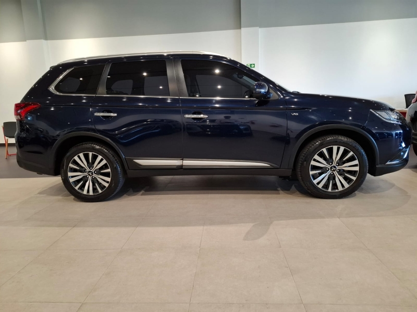 mitsubishi outlander 3.0 mivec v6 gasolina hpe-s awd automatico 4p 20191