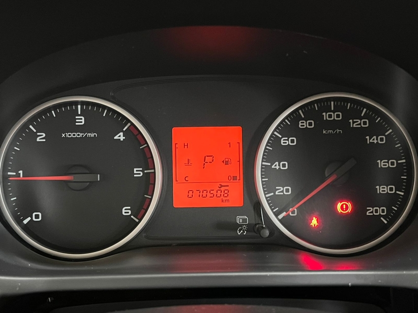 mitsubishi l200 triton 2.4 16v turbo diesel sport gls cd 4p 4x4 automatico 20209