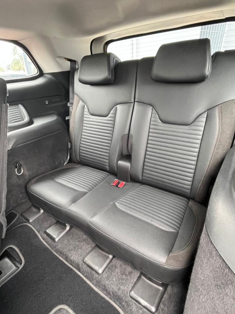 jeep commander 2.0 td380 turbo diesel limited at9 4p automatico 20239