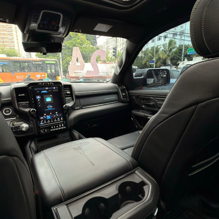 ram 1500 5.7 v8 gasolina limited night edition cd 4x4 automatico 4p 202418