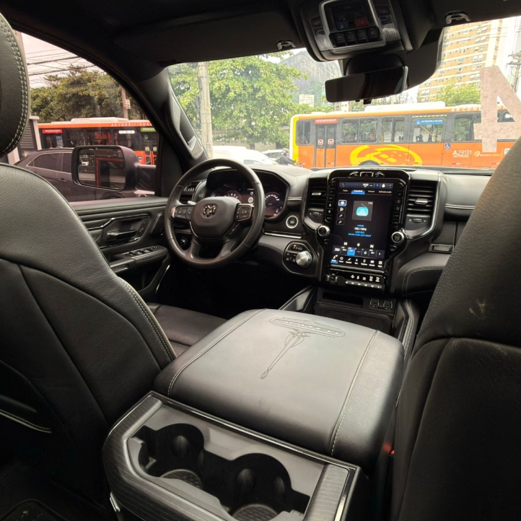 ram 1500 5.7 v8 gasolina limited night edition cd 4x4 automatico 4p 202417