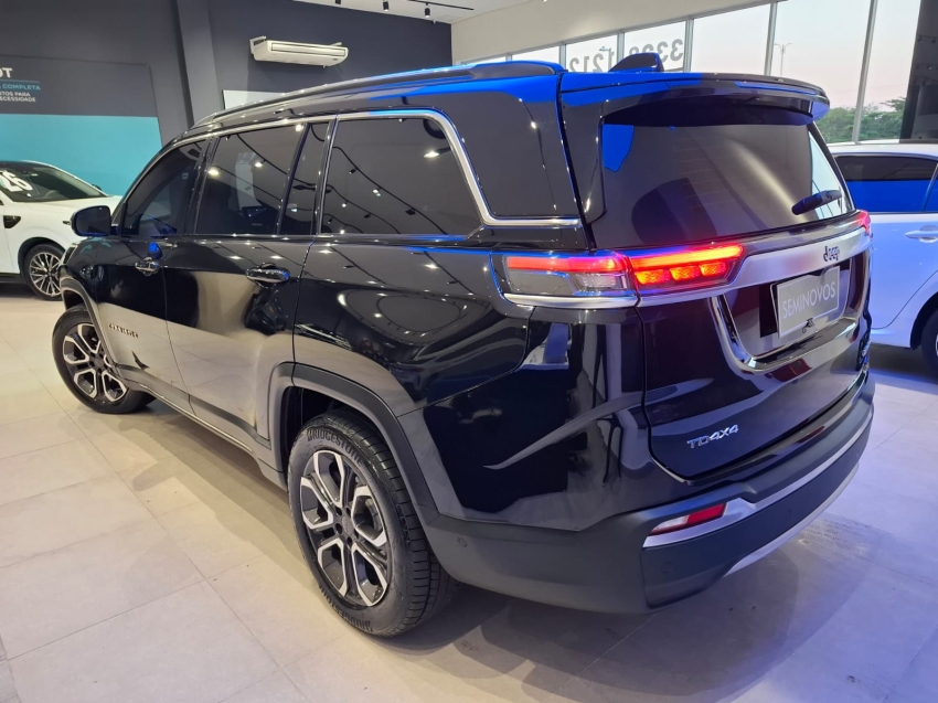 jeep commander 2.0 td380 turbo diesel limited at9 4p automatico 20245
