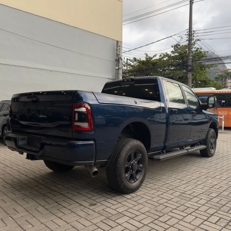 ram 2500 6.7 i6 turbo diesel laramie night edition cd 4x4 automatico 4p 20241