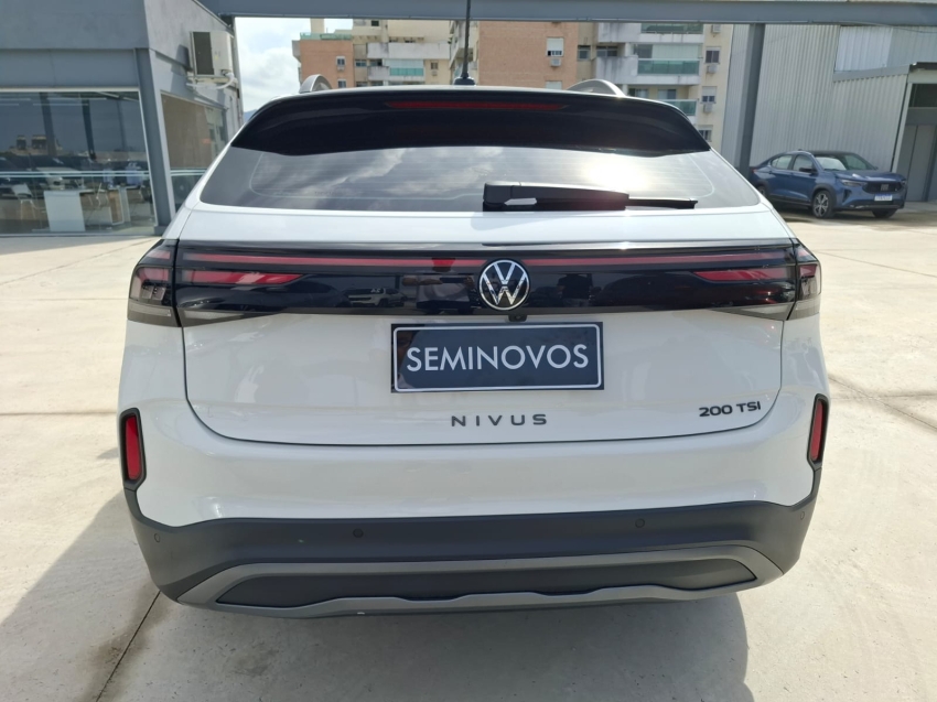 volkswagen nivus 1.0 200 tsi total flex comfortline automatico 4p 20263
