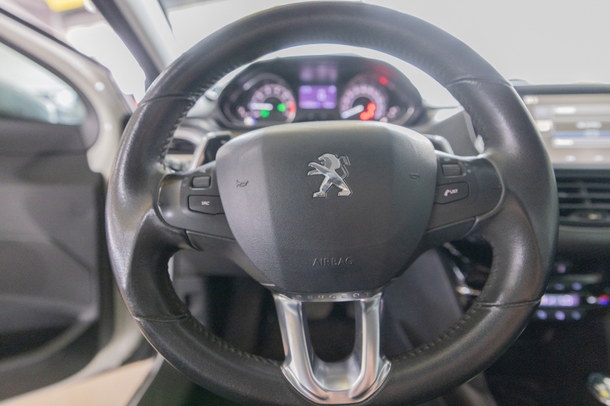 peugeot 2008 griffe at 1.6 flex 5p automatico 2016 peugeot 2008 griffe at 1.6 flex 5p automatico 2016