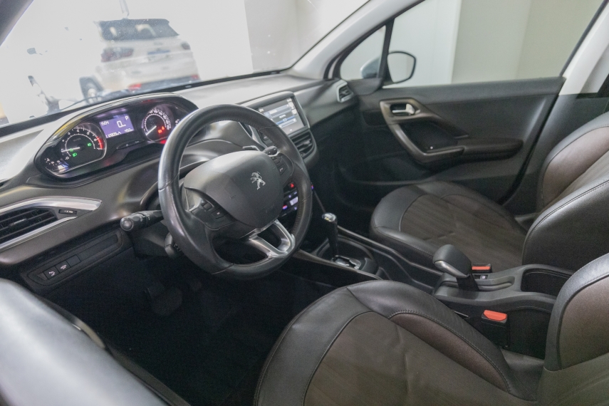 peugeot 2008 griffe at 1.6 flex 5p automatico 2016 peugeot 2008 griffe at 1.6 flex 5p automatico 2016