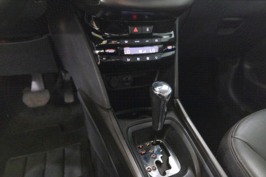 peugeot 2008 griffe at 1.6 flex 5p automatico 2016 peugeot 2008 griffe at 1.6 flex 5p automatico 2016