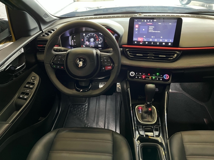 fiat fastback 1.3 turbo 270 flex abarth at6 2025
