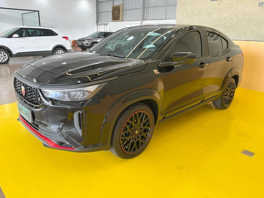 fiat fastback 1.3 turbo 270 flex abarth at6 2025