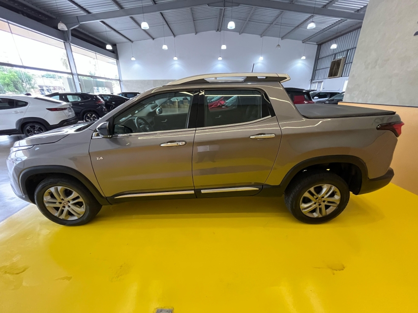 fiat toro 2.4 16v multiair flex volcano at9 2020