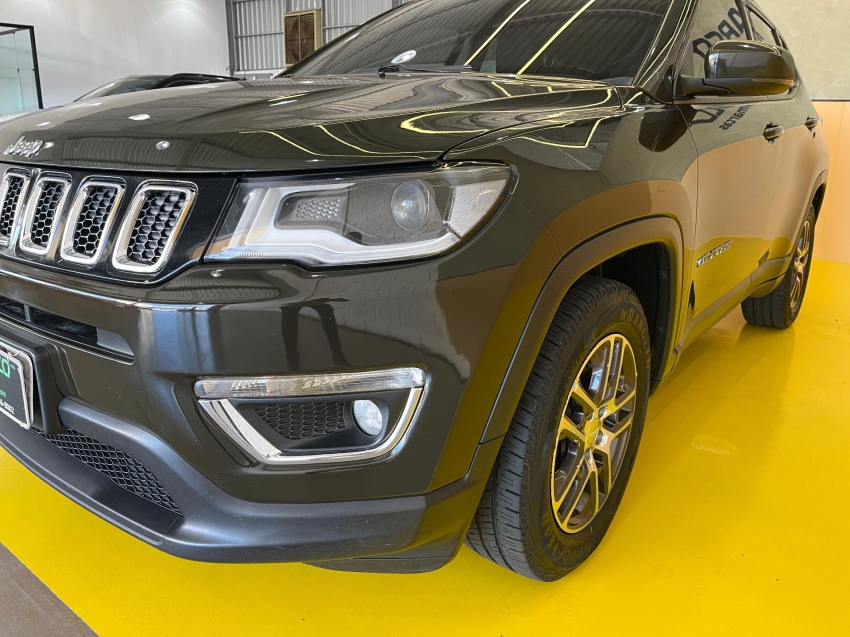 jeep compass 2.0 16v flex sport automatico 1.9 4p 2019