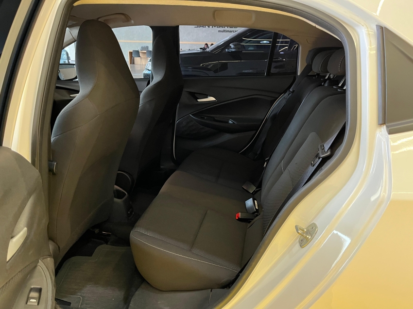chevrolet onix 1.0 flex lt manual 9.9 4p 2023