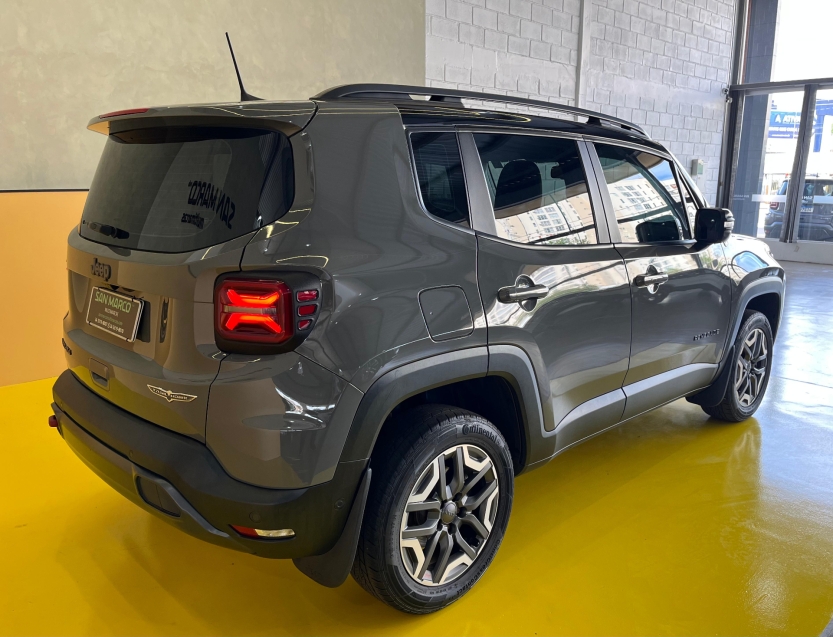 jeep renegade 1.3 t270 turbo flex trailhawk 4x4 at9 4p automatico 2023