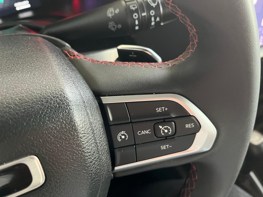 jeep renegade 1.3 t270 turbo flex trailhawk 4x4 at9 4p automatico 2023