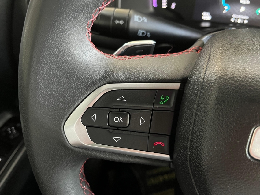 jeep renegade 1.3 t270 turbo flex trailhawk 4x4 at9 4p automatico 2023