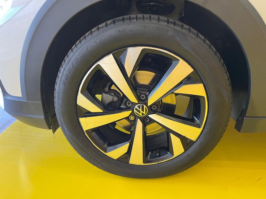 volkswagen nivus 1.0 200 tsi total flex highline automatico 9.9 4p 2023