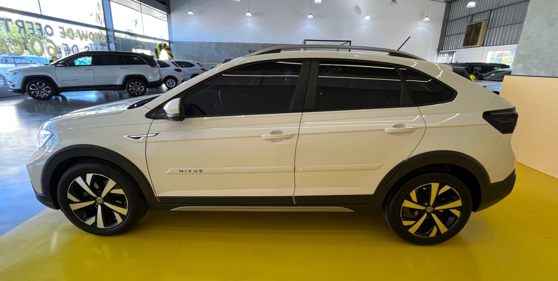volkswagen nivus 1.0 200 tsi total flex highline automatico 9.9 4p 2023
