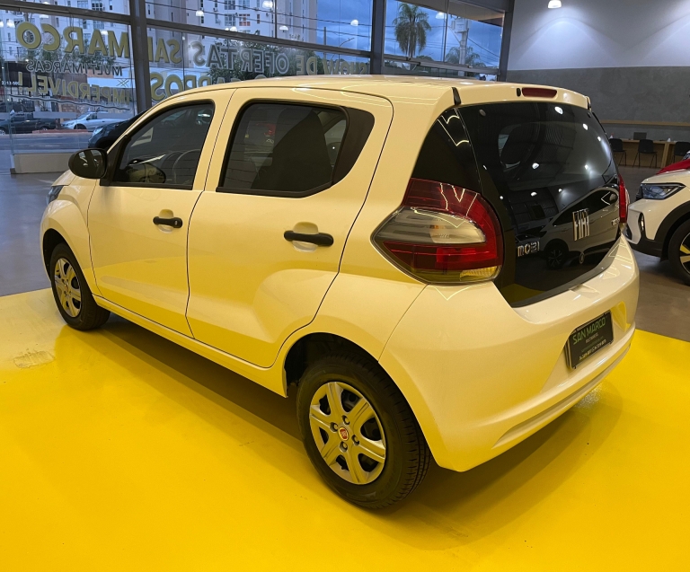 fiat mobi 1.0 evo flex easy manual 9.9 4p 2018