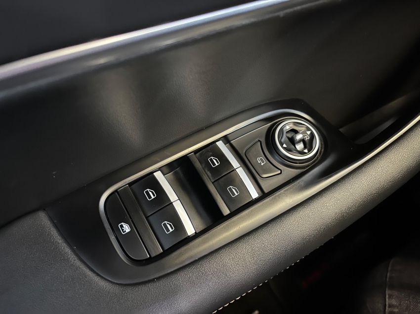 caoa chery tiggo 8 1.6 tgdi gasolina txs dct 1.5 4p automatico 2022