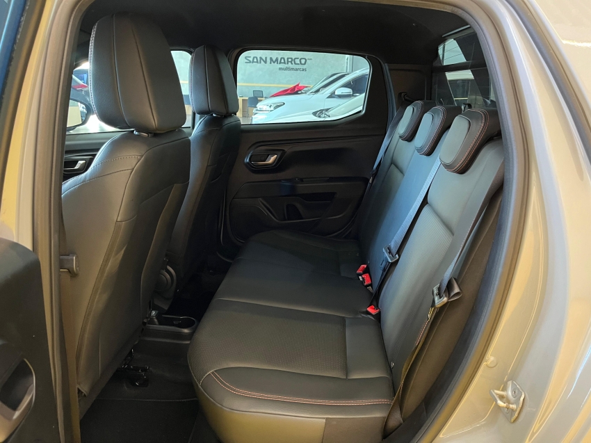 fiat strada 1.0 turbo 200 flex ultra cd cvt 9.9 4p automatico 2024