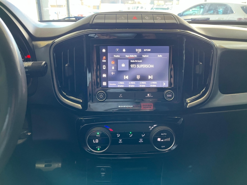 fiat strada 1.0 turbo 200 flex ultra cd cvt 9.9 4p automatico 2024