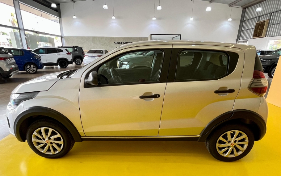 fiat mobi 1.0 evo flex like. manual 9.9 4p 2023