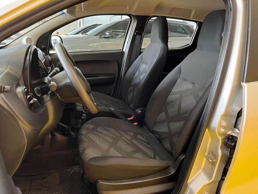fiat mobi 1.0 evo flex like. manual 9.9 4p 2023