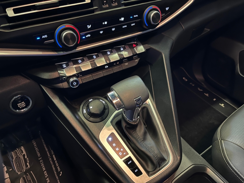 fiat titano 2.2 turbo diesel ranch 4x4 at6 1.8 4p automatico 2025