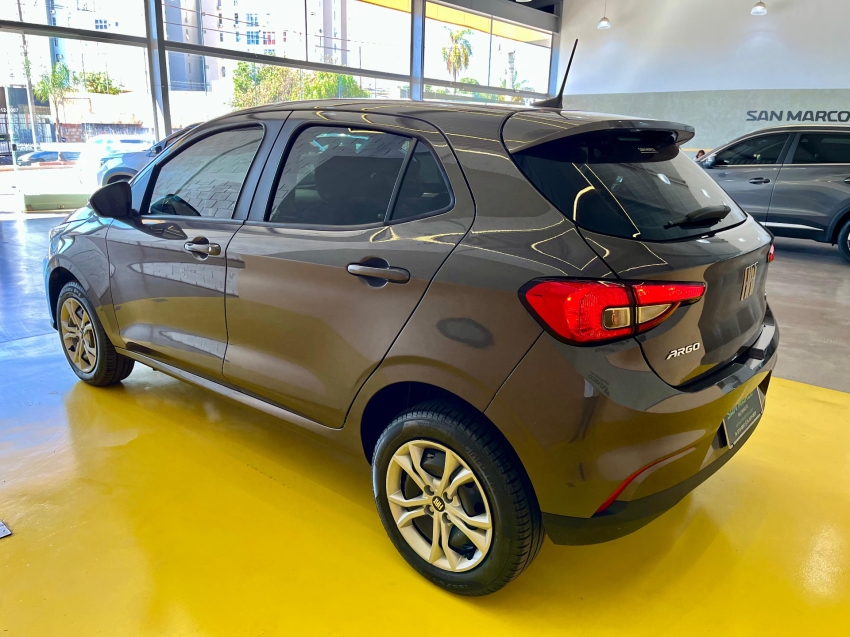 fiat argo 1.3 firefly flex drive cvt 4p automatico 2026