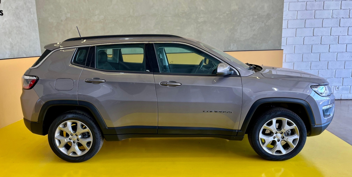 jeep compass 2.0 16v diesel longitude 4x4 automatico 1.9 4p 2021