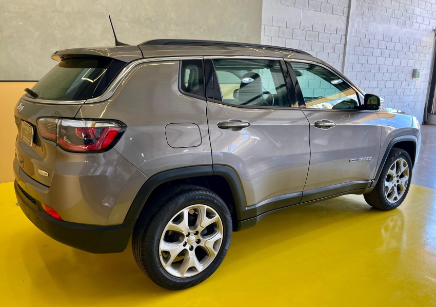 jeep compass 2.0 16v diesel longitude 4x4 automatico 1.9 4p 2021