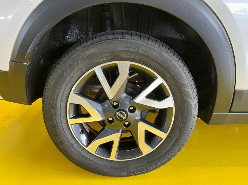 nissan kicks 1.6 16v flexstart sense xtronic 1.5 flex 4p automatico 2023
