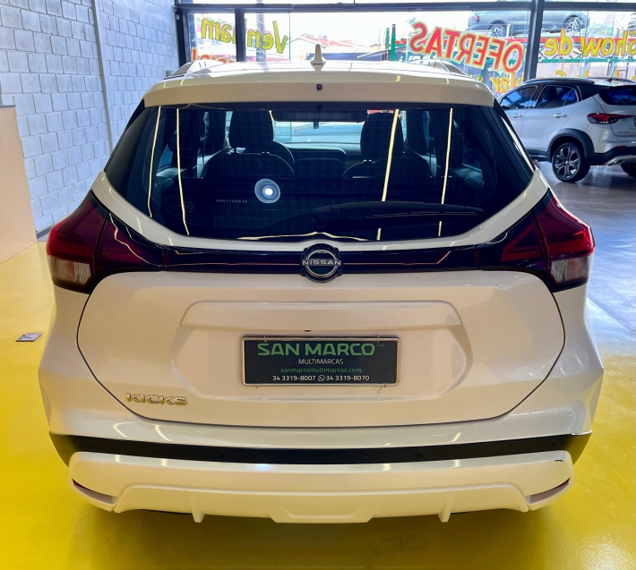 nissan kicks 1.6 16v flexstart sense xtronic 1.5 flex 4p automatico 2023
