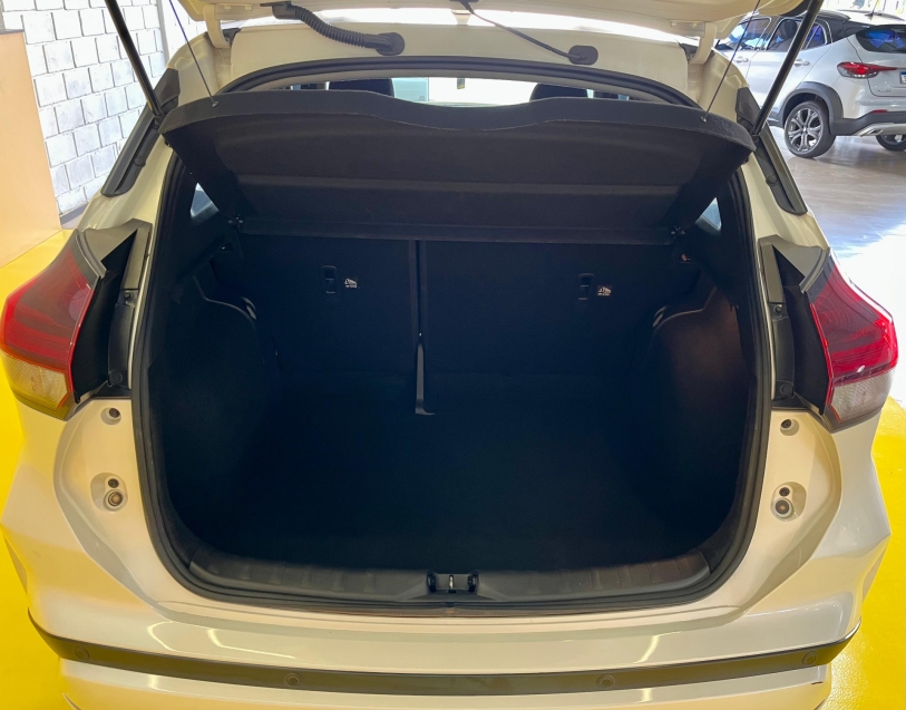 nissan kicks 1.6 16v flexstart sense xtronic 1.5 flex 4p automatico 2023