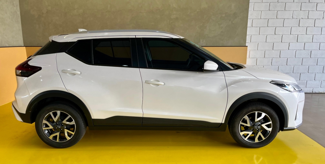 nissan kicks 1.6 16v flexstart sense xtronic 1.5 flex 4p automatico 2023