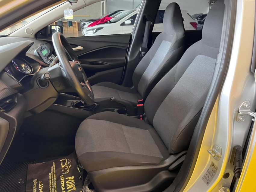 chevrolet onix 1.0 flex manual 9.9 4p 202318