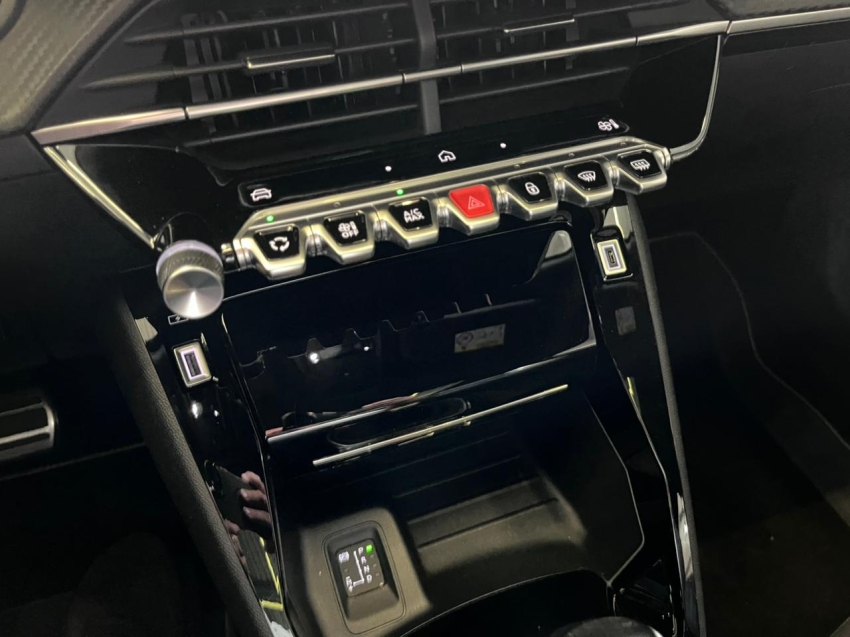 peugeot 2008 1.0 turbo 200 flex gt cvt 9.9 4p automatico 202518