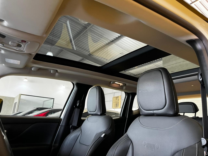 jeep renegade 1.3 t270 turbo flex sahara at6 4p automatico 202520